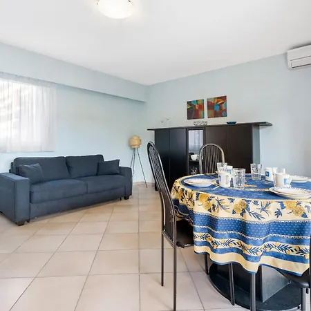 Elegant A - Welkeys Apartament